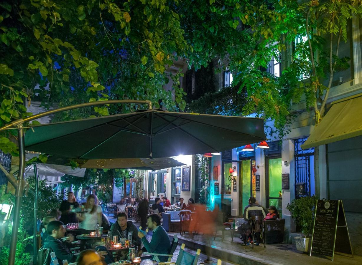 Psiri Gem From In Vivo Apartments- Spacious 1St Floor Apartment With Balcony In Athens' Historic Center Eksteriør billede