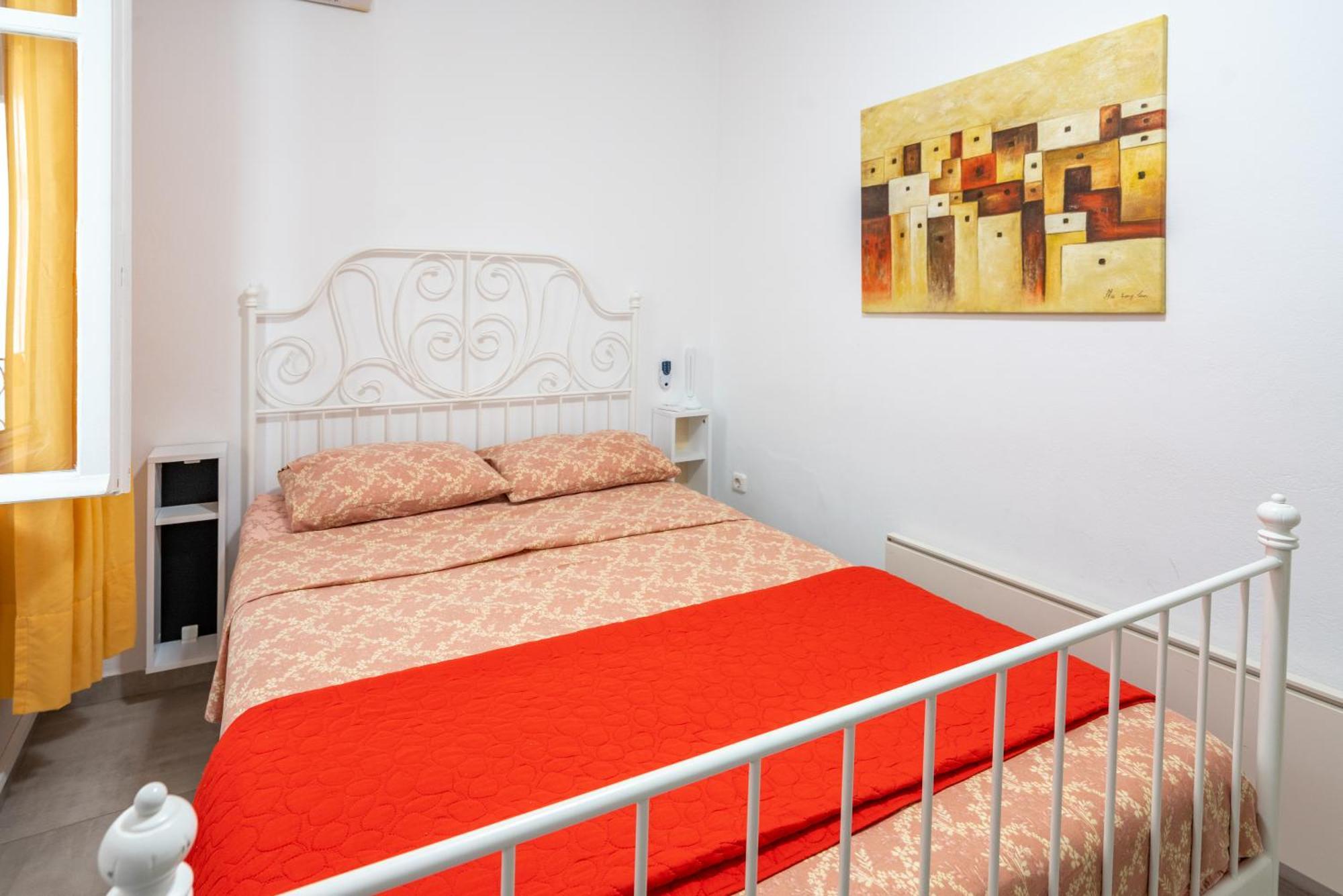 Psiri Gem From In Vivo Apartments- Spacious 1St Floor Apartment With Balcony In Athens' Historic Center Eksteriør billede